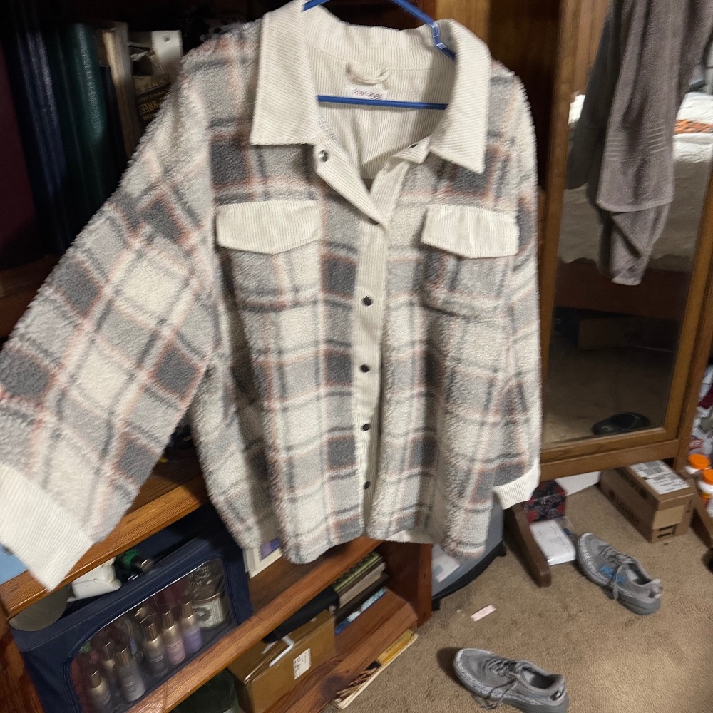 Women’s Shacket